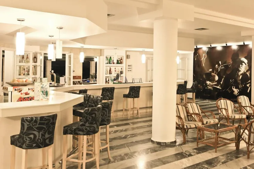 Semiramis Village Hotel 4*-2