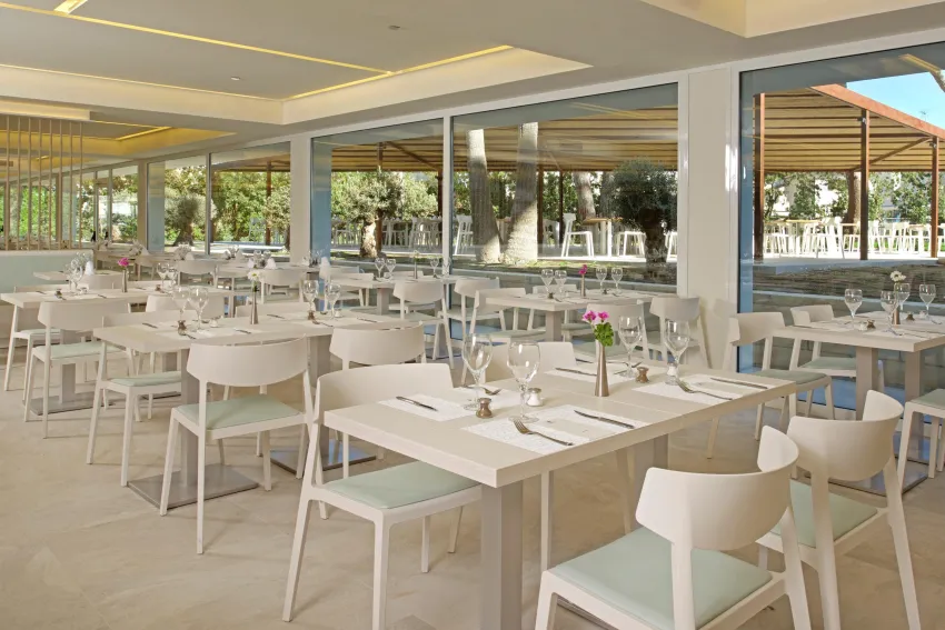 Iberostar Waves Cristina 4*-105