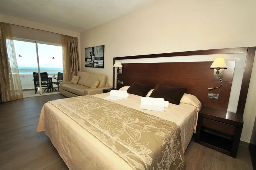 Condesa Hotel 4*-180