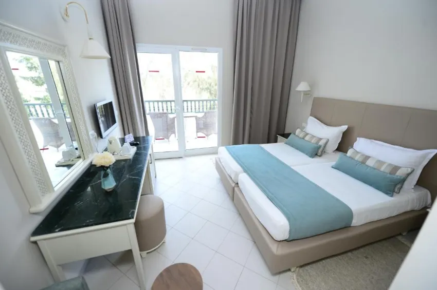 ROYAL NOZHA BEACH  4*-13