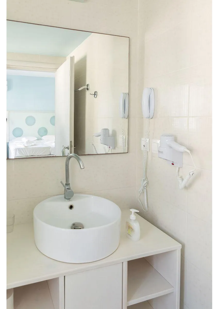 Santa Maria City Hotel (ex Helios Hotel) 3*-5