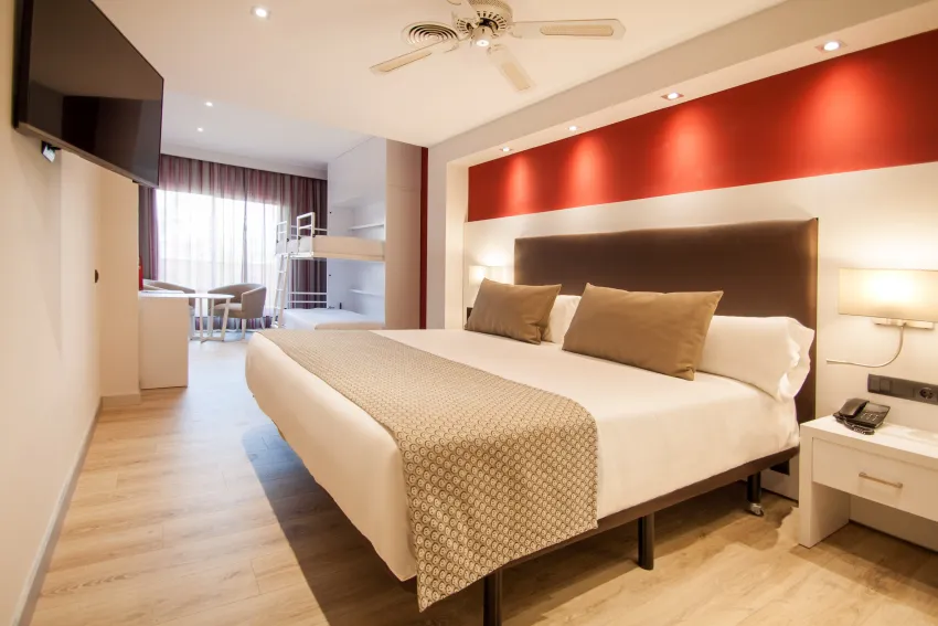 Catalonia Majorica 4*-18