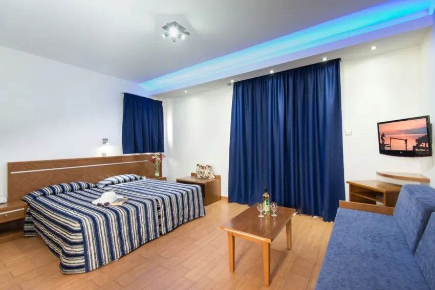 Loutsiana Hotel Apartments 3*-16