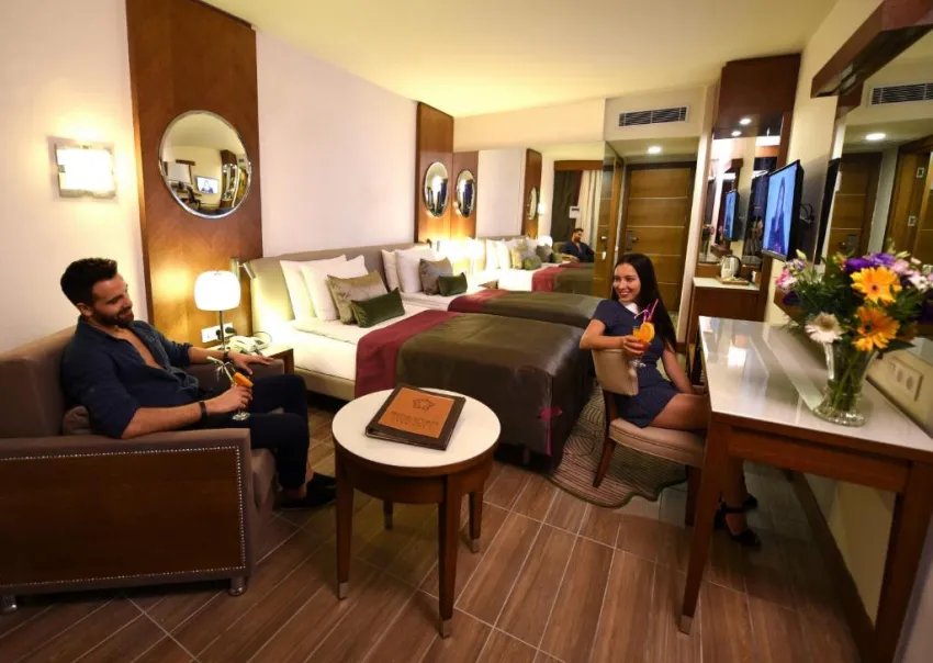 Side Star Elegance 5*-26