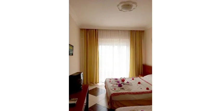 Istanbul Beach Hotel 4*-6