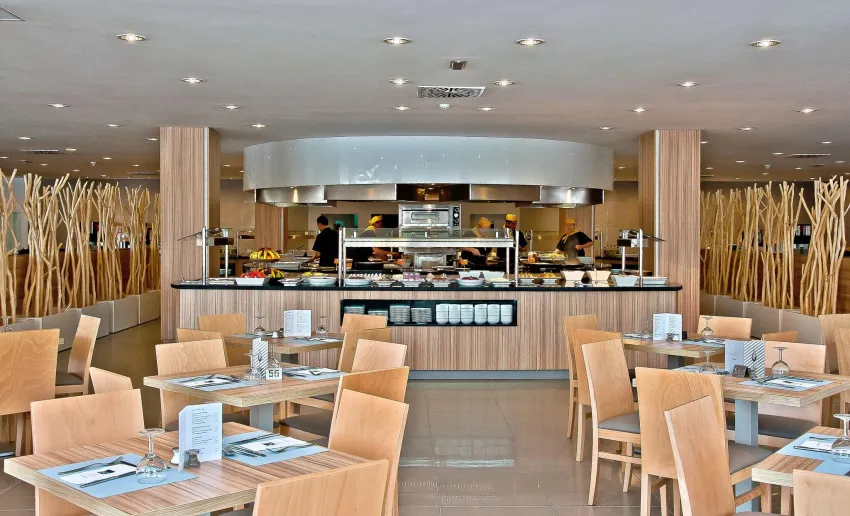 BQ Delfin Azul 3*-55