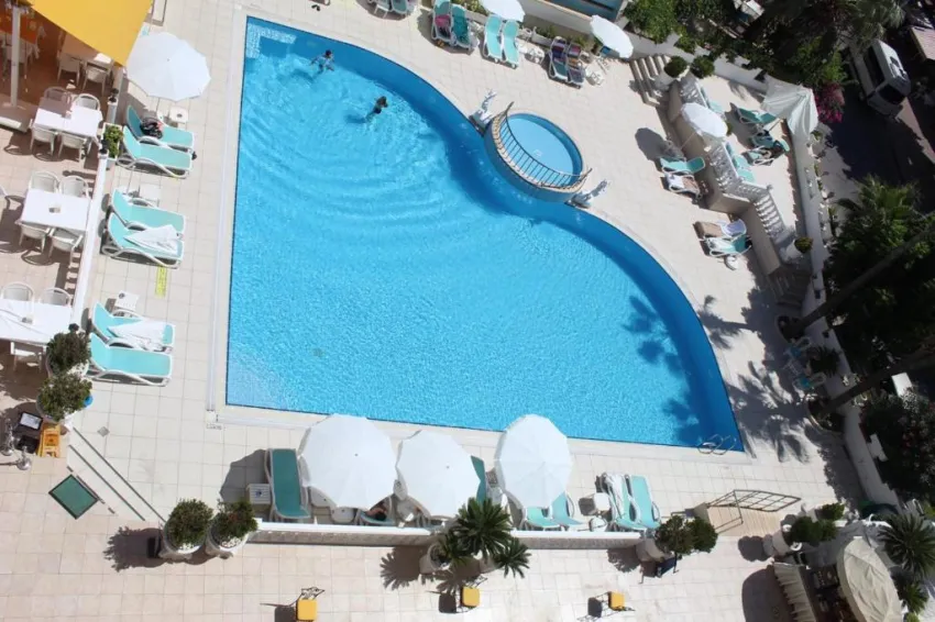 SINATRA HOTEL  4*-15