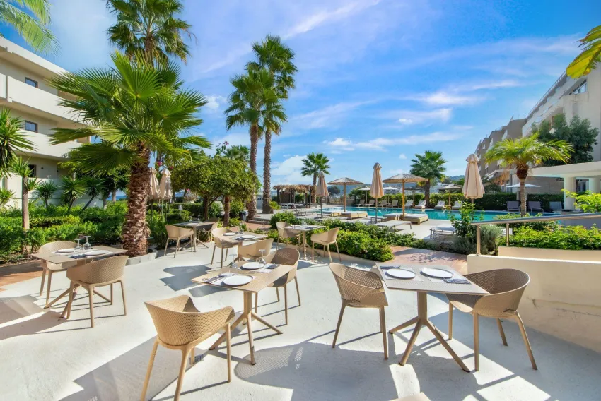 Ixia Dream Beachfront Hotel 4*-11