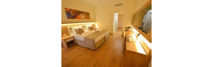 Cesars Side (Ex. Cesars Resorts Side) 5*-1