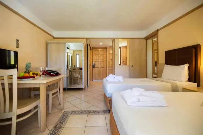 VONRESORT GOLDEN BEACH  5*-6