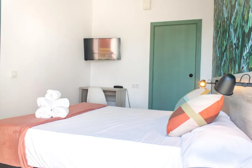 4U Miranda - Only Adults 3*-16