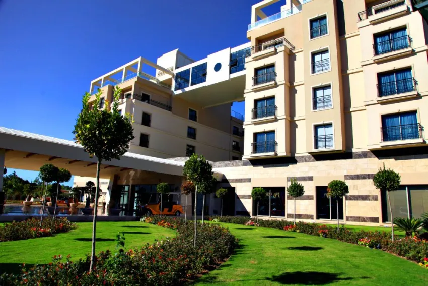 CRATOS PREMIUM HOTEL & CASINO & SPA  5*-57