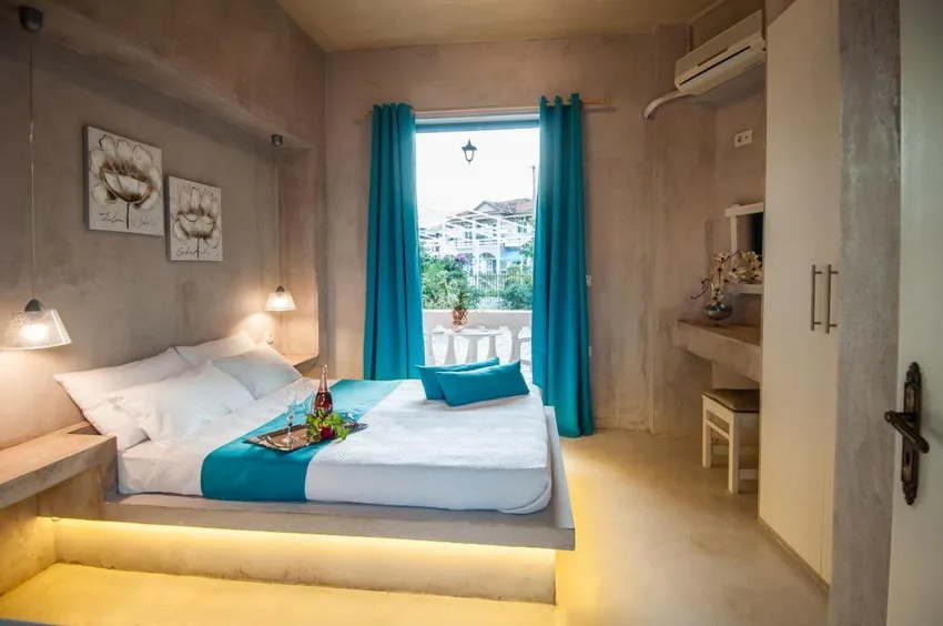 Zante Nest Studios and Apartments 2*-7