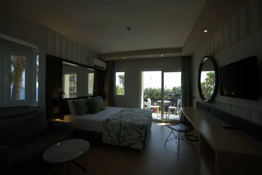 EOS BEACH RESORT  4*-29