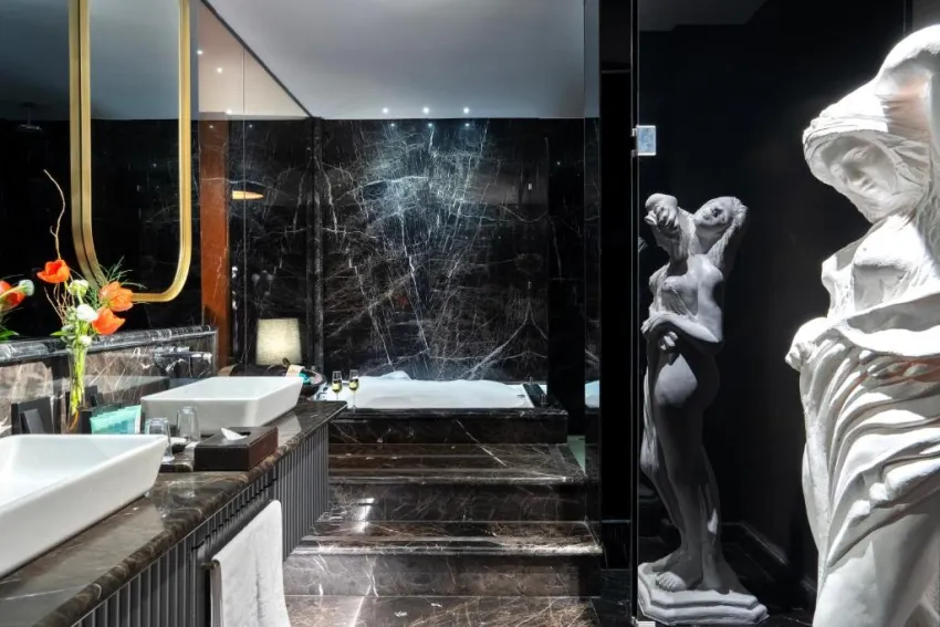 LORDS PALACE HOTEL & CASINO  5*-4