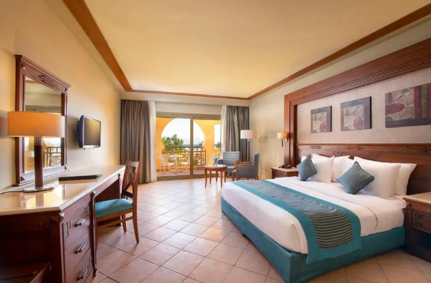 CHARMILLION CLUB RESORT  5*-21