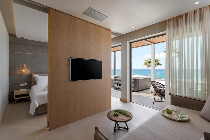 Ikones SeaFront Luxury Suites 4*-17