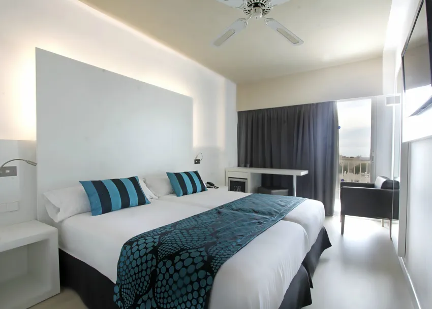 BG Caballero Hotel 4*-4