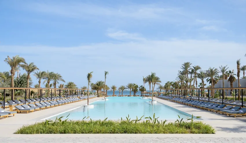 SERRY BEACH RESORT  5*-35