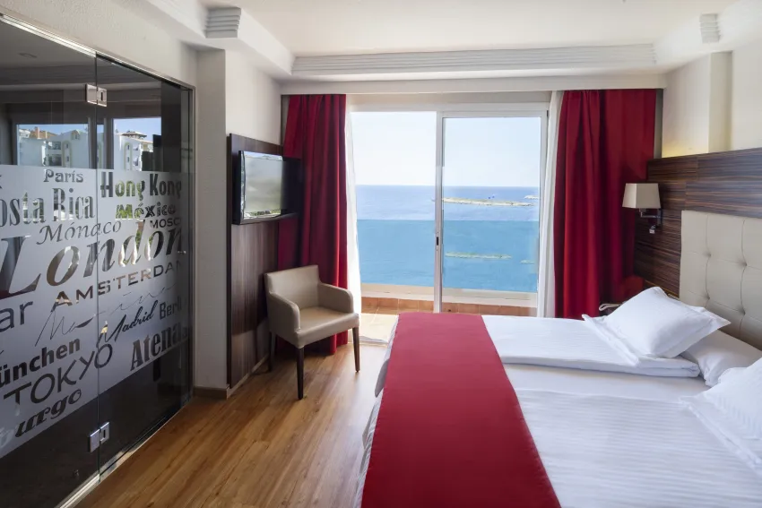 Europe Playa Marina - Adults Only 4*-15