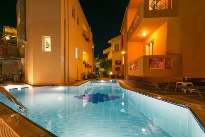 Elotia Hotel 3* - Agioi apostoloi - Grecia