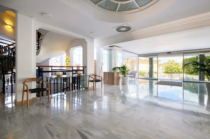 AluaSun Continental Park Hotel & Apartments 4*-5