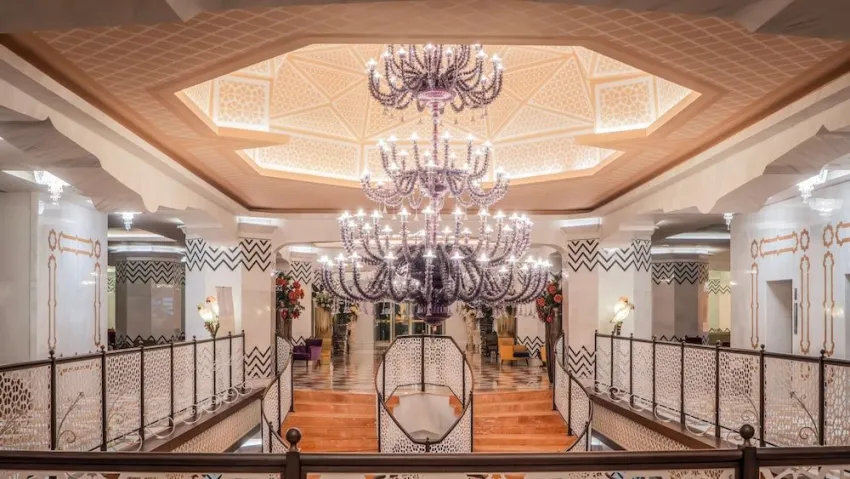 Royal Taj Mahal 5*-10