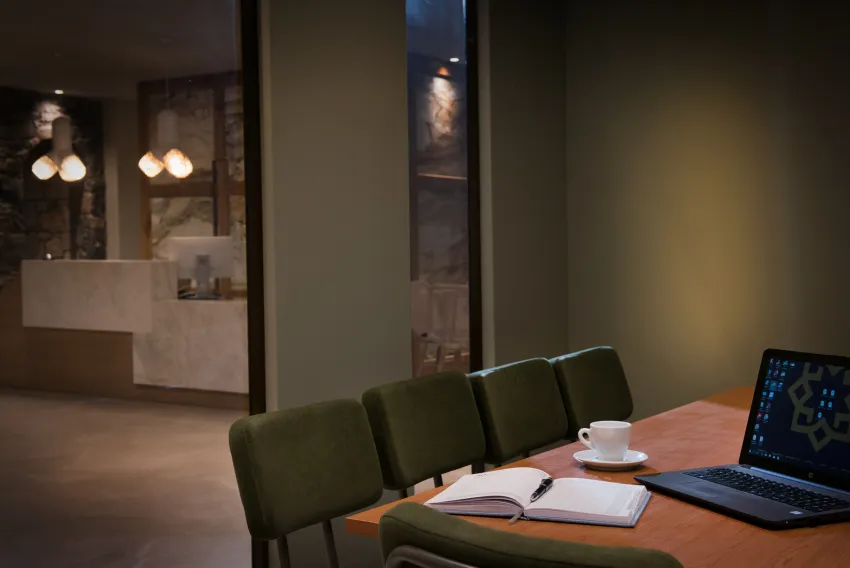 Petousis Hotel and Suites 4*-4