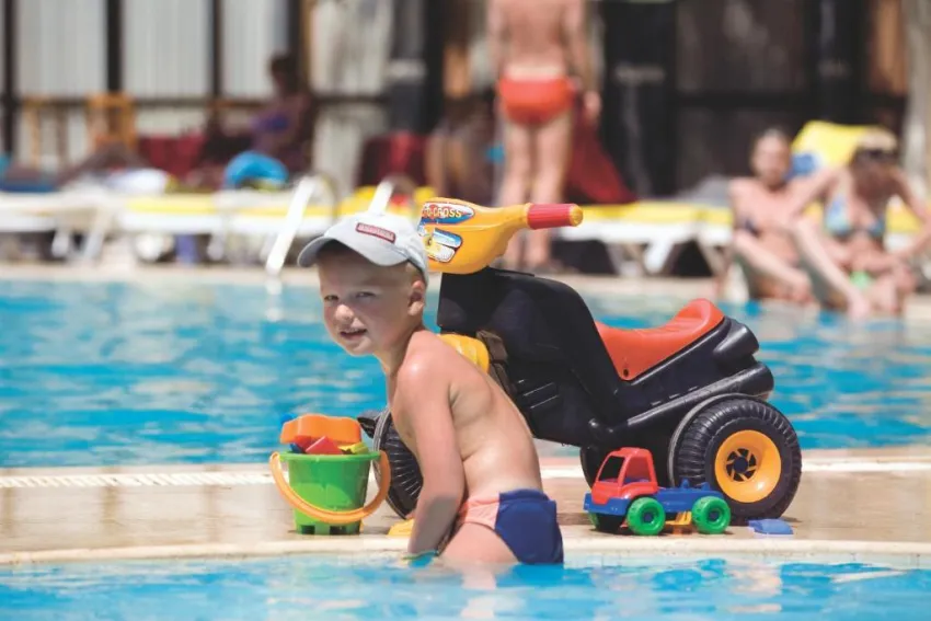 MONTE CARLO HOTEL  4*-4