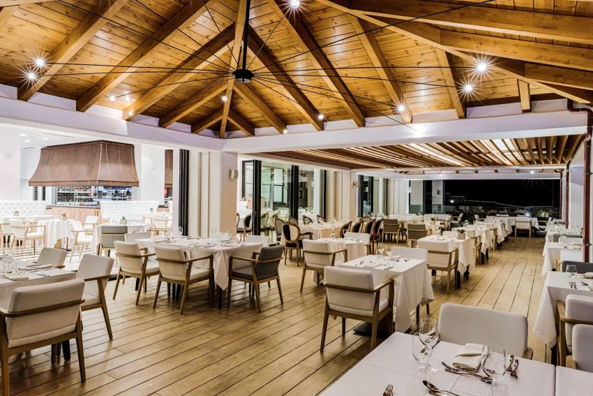 Abaton Island Resort & Spa 5*-6