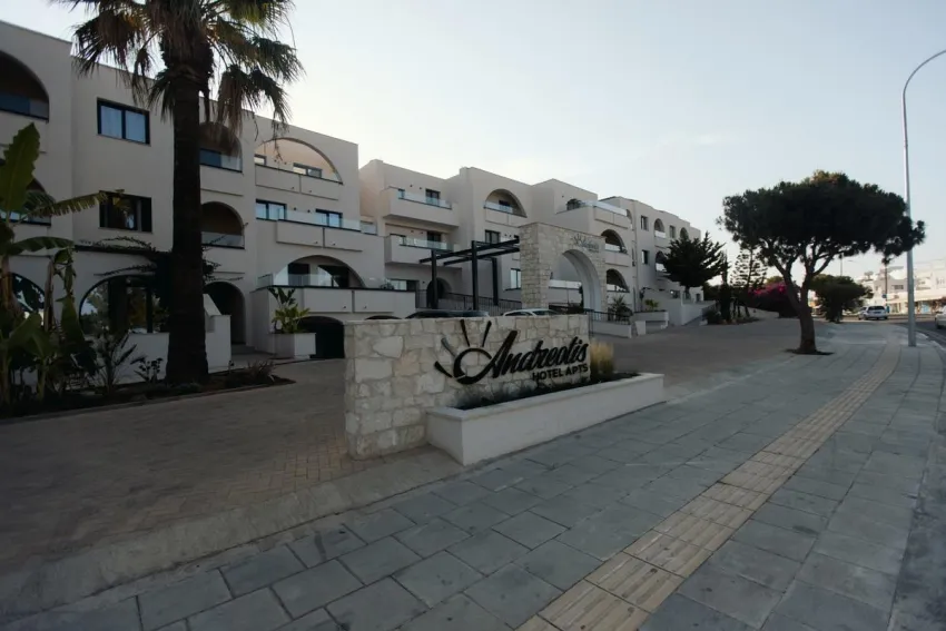 Andreotis Apartments 3*-1