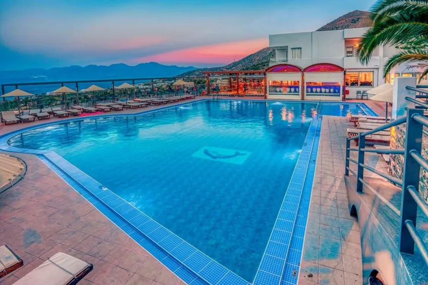 Elounda Residence Resort and Waterpark 4*-2