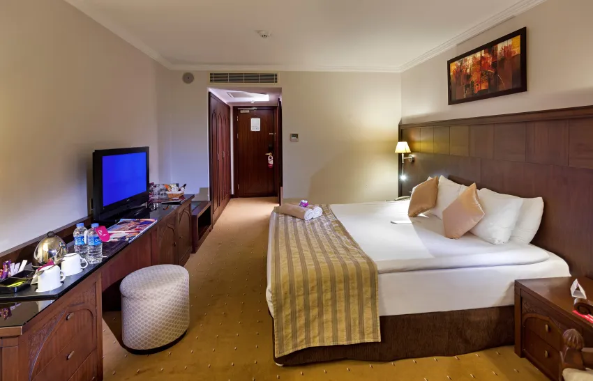 Crowne Plaza Antalya 5*-445