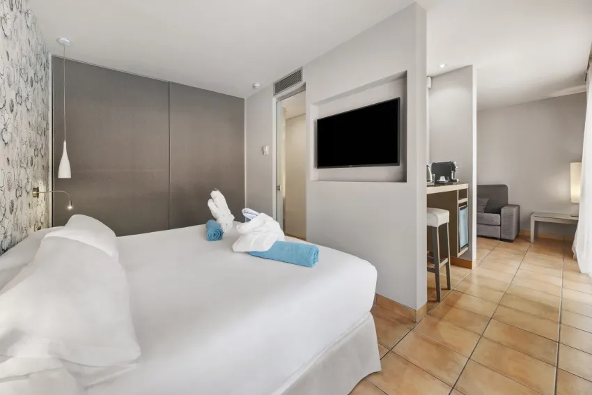 Occidental Playa de Palma 4*-26