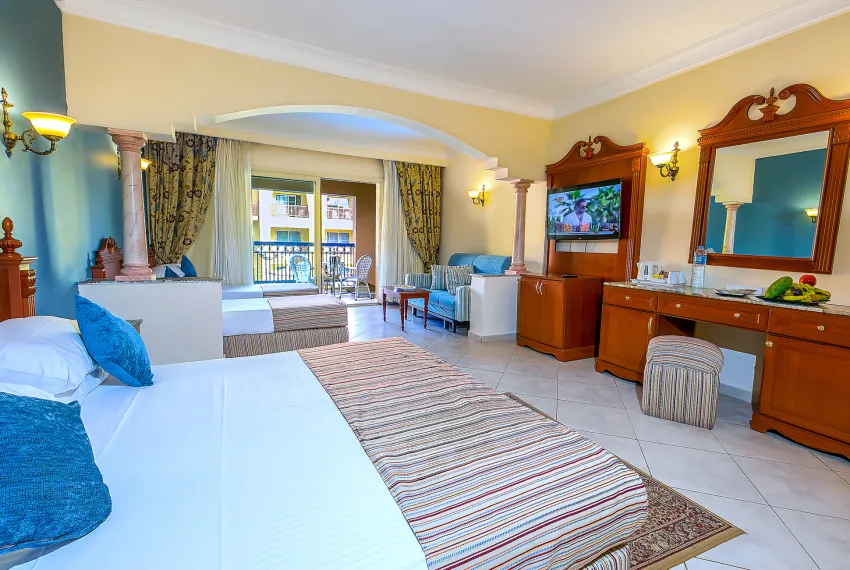 Titanic Palace Resort 5*-4