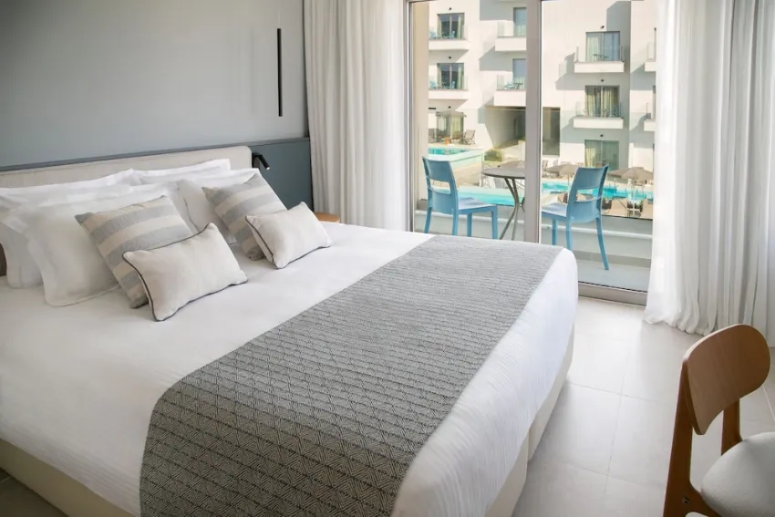 Atlantica Aqua Blue 4*-8