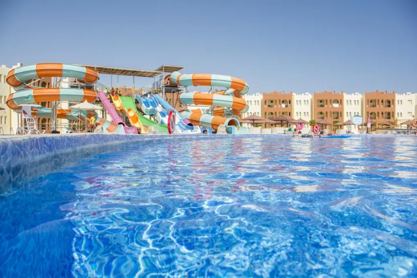 SUNRISE ROYAL MAKADI RESORT  5*-6
