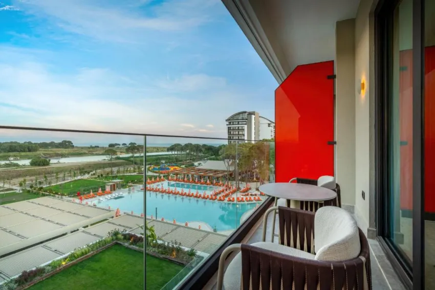 TRENDY PERGE RESORT & SUITES  5*-15