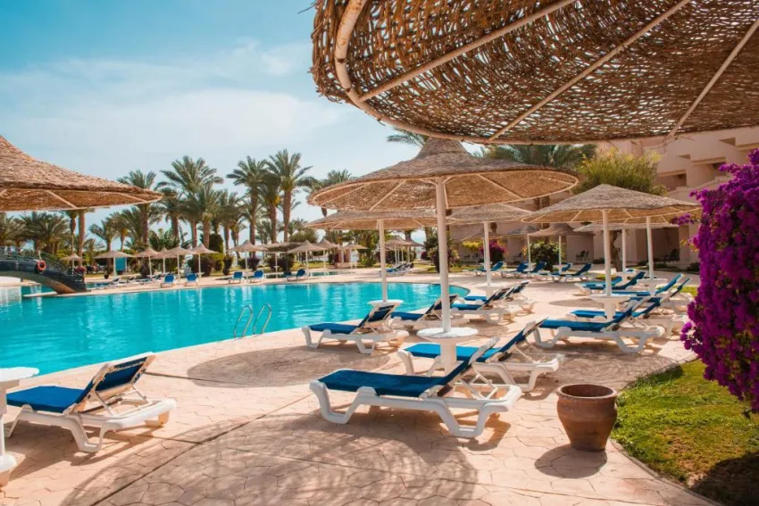 PYRAMISA BEACH RESORT SAHL HASHEESH  5*-5