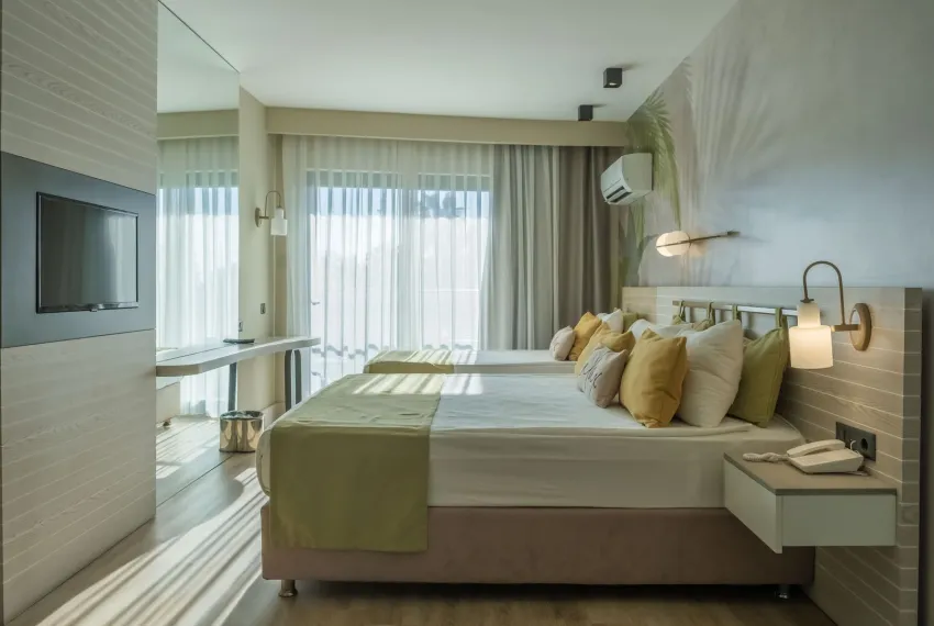 Side Square Hotel 4*-10