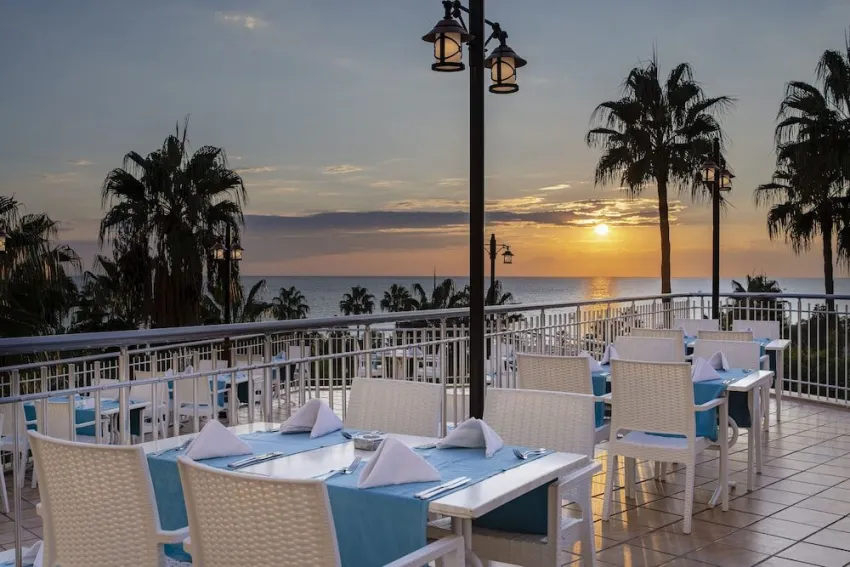 Iz Flower Side Beach Hotel 4*-92