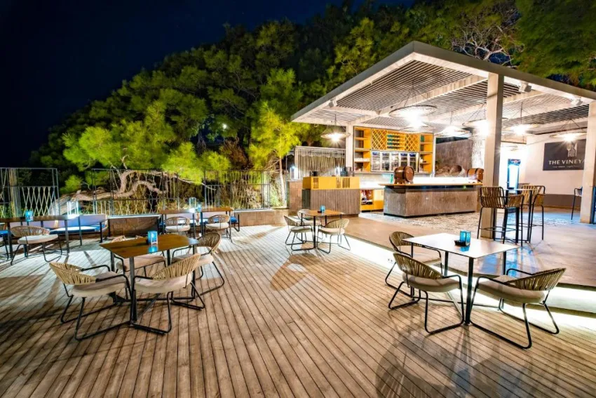 A GOOD LIFE UTOPIA FAMILY RESORT  4*-30