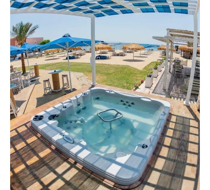 The Bay Hotel 4*-9