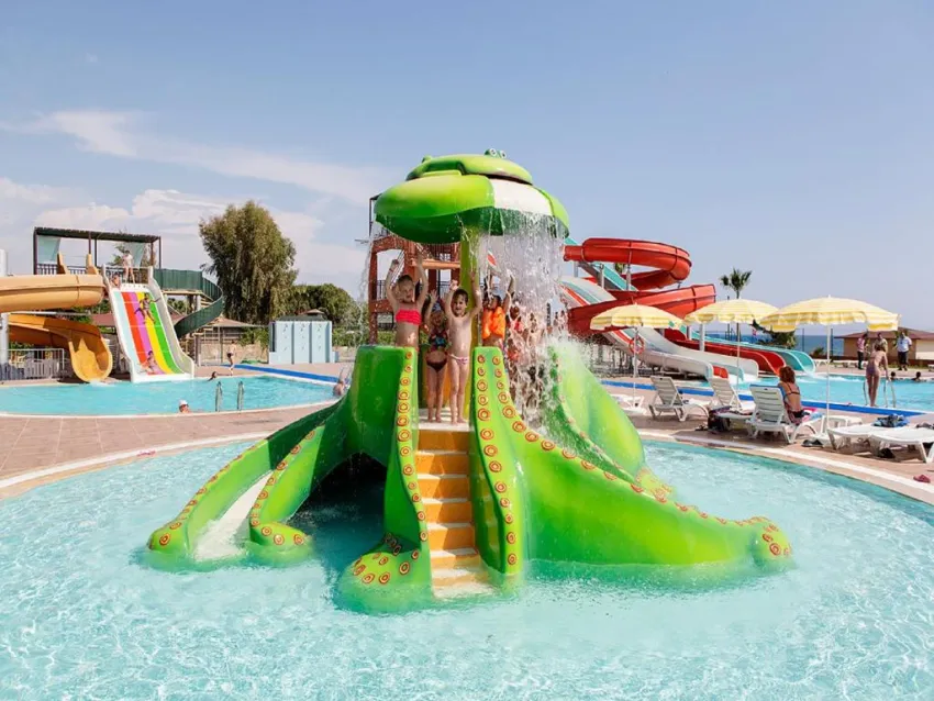 Club Turtas Beach 4*-10