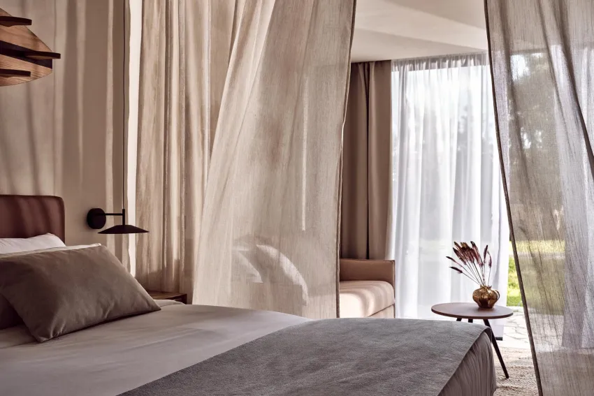 Domes Aulus Zante Autograph Collection 5*-7