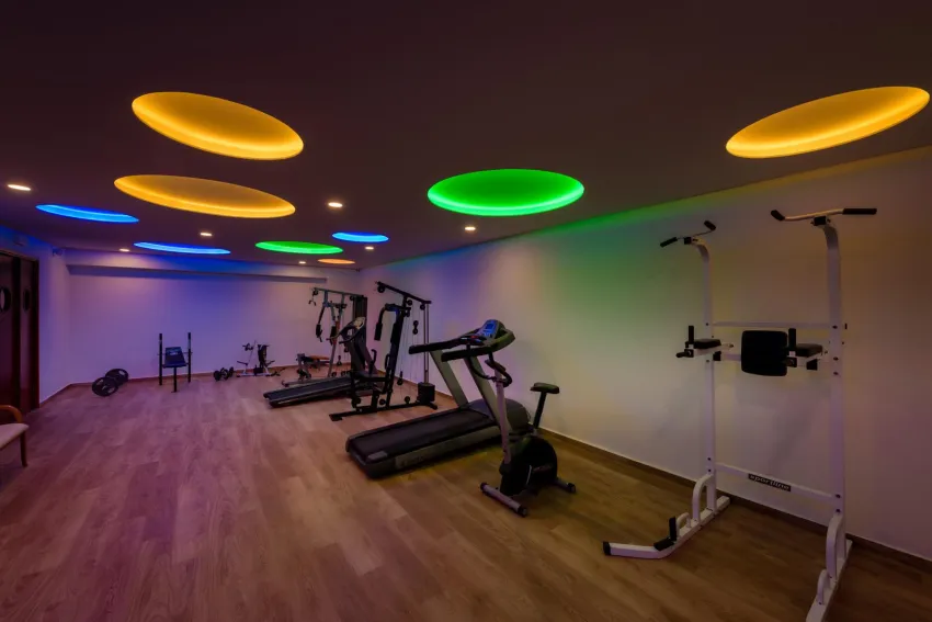 Mediterranean Beach Resort and Spa 5*-12