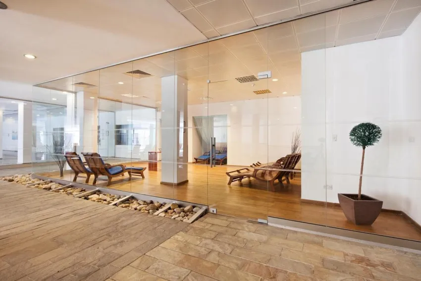 Capital Coast Resort and Spa 4*-5