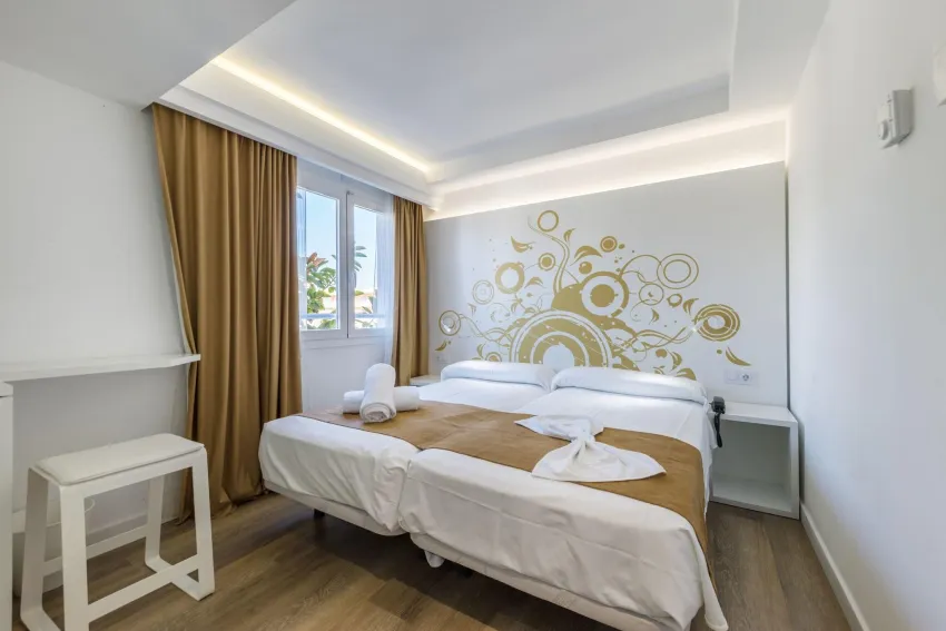 Hotel Triton Beach 4*-72