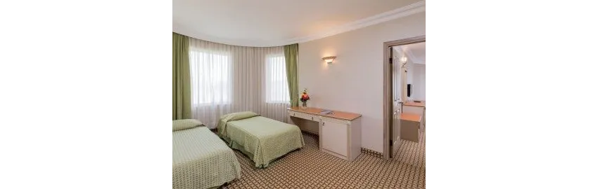 Holiday Park Resort Hotel 5*-7