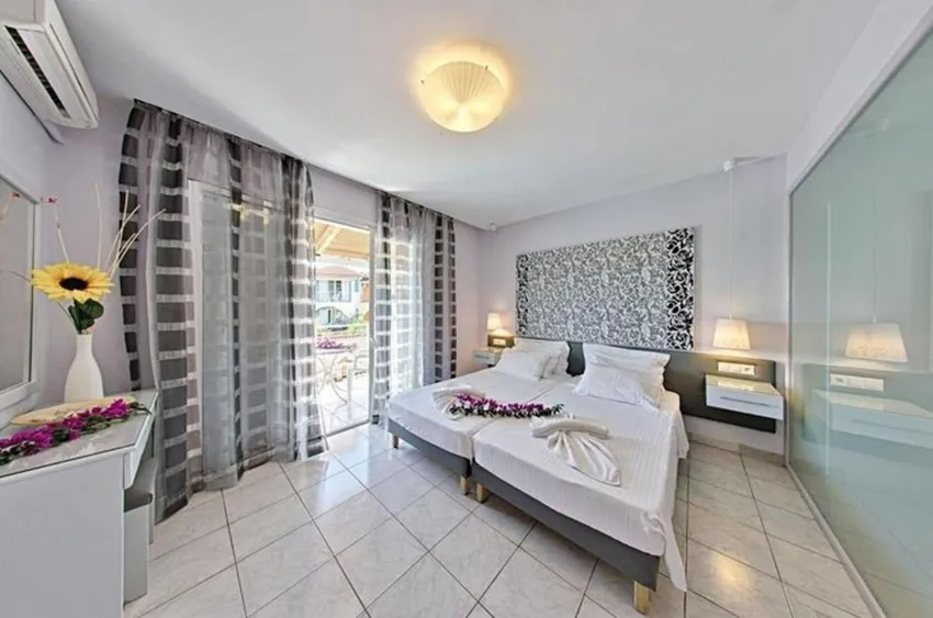 Sunrise Hotel 4*-10
